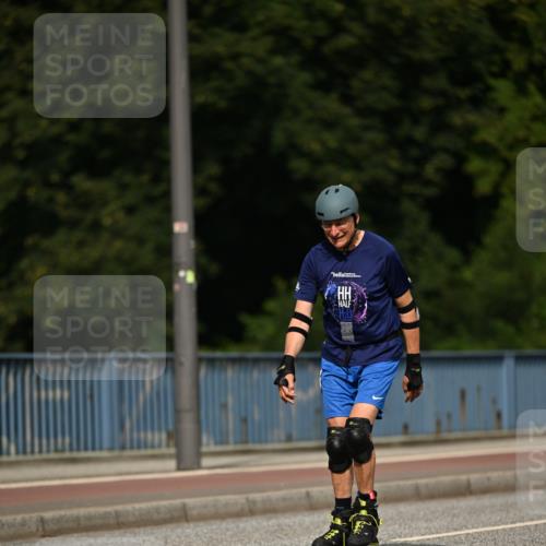 29.06.2025 - hella hamburg halbmarathon Dr. Thomas Lammeyer http://msf.ph/oto/8145411 29.06.2025 09:14:07 Kennedybrücke  meine-sportfotos.de