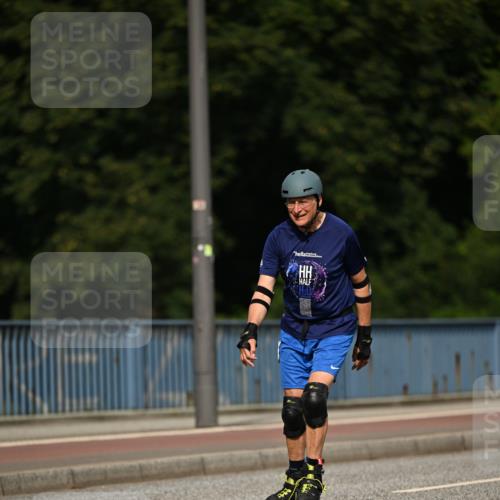 29.06.2025 - hella hamburg halbmarathon Dr. Thomas Lammeyer http://msf.ph/oto/8145417 29.06.2025 09:14:08 Kennedybrücke  meine-sportfotos.de