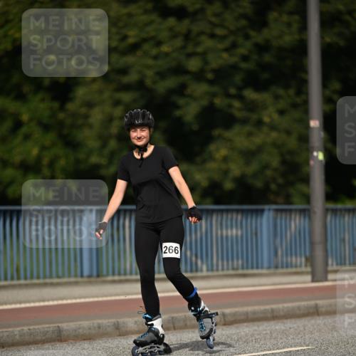 29.06.2025 - hella hamburg halbmarathon Dr. Thomas Lammeyer http://msf.ph/oto/8145467 29.06.2025 09:14:10 Kennedybrücke  meine-sportfotos.de