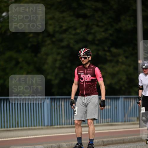 29.06.2025 - hella hamburg halbmarathon Dr. Thomas Lammeyer http://msf.ph/oto/8145499 29.06.2025 09:14:23 Kennedybrücke  meine-sportfotos.de