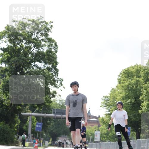 29.06.2025 - hella hamburg halbmarathon Jannik Wohlers http://msf.ph/oto/8145530 29.06.2025 09:08:35 Lombardsbrücke  meine-sportfotos.de
