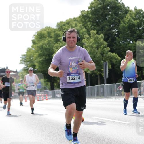 29.06.2025 - hella hamburg halbmarathon Jannik Wohlers http://msf.ph/oto/8145534 29.06.2025 10:10:24 Lombardsbrücke 1166, 1186, 1781, 4389, 5990, 5991, 7250, 9169, 9829, 11355, 11887, 11904, 11905, 12426, 12629, 12790, 13588, 13594, 13825, 14270, 15214, 16808, 17532, 18949 meine-sportfotos.de