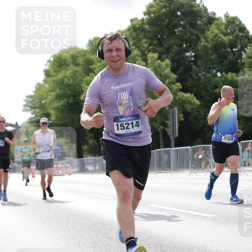 29.06.2025 - hella hamburg halbmarathon Jannik Wohlers http://msf.ph/oto/8145543 29.06.2025 10:10:24 Lombardsbrücke 1166, 1186, 1781, 4389, 5990, 5991, 7250, 9169, 9829, 11355, 11887, 11904, 11905, 12426, 12629, 12790, 13588, 13594, 13825, 14270, 15214, 16808, 17532, 18949 meine-sportfotos.de