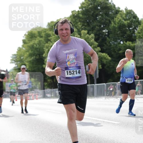 29.06.2025 - hella hamburg halbmarathon Jannik Wohlers http://msf.ph/oto/8145547 29.06.2025 10:10:24 Lombardsbrücke 1166, 1186, 1781, 4389, 5990, 5991, 7250, 9169, 9829, 11355, 11887, 11904, 11905, 12426, 12629, 12790, 13588, 13594, 13825, 14270, 15214, 16808, 17532, 18949 meine-sportfotos.de