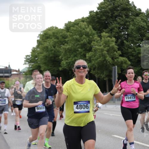 29.06.2025 - hella hamburg halbmarathon Jannik Wohlers http://msf.ph/oto/8145584 29.06.2025 10:47:05 Lombardsbrücke 1434, 1463, 1523, 1704, 2148, 2407, 2882, 2994, 3339, 4037, 4325, 4423, 4806, 4895, 4974, 4975, 5621, 5622, 5895, 6255, 6256, 6995, 7403, 7630, 7631, 8105, 8270, 8550, 8915, 8953, 9018, 9273, 9969, 9972, 10075, 10206, 11276, 11351, 11458, 11730, 11738, 13349, 13737, 13806, 13830, 13898, 13909, 14197, 14441, 14516, 14517, 15413, 15543, 16018, 16337, 16552, 16686, 17122, 17216, 17514, 18258, 18415, 18623, 18781, 18852, 18858 meine-sportfotos.de