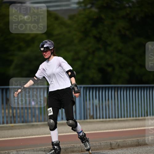 29.06.2025 - hella hamburg halbmarathon Dr. Thomas Lammeyer http://msf.ph/oto/8145595 29.06.2025 09:14:25 Kennedybrücke  meine-sportfotos.de