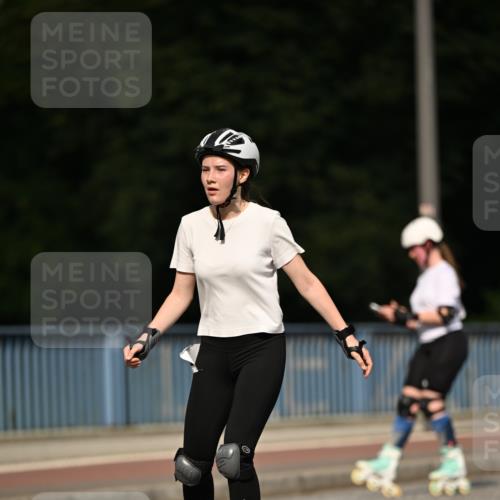 29.06.2025 - hella hamburg halbmarathon Dr. Thomas Lammeyer http://msf.ph/oto/8145631 29.06.2025 09:14:26 Kennedybrücke  meine-sportfotos.de