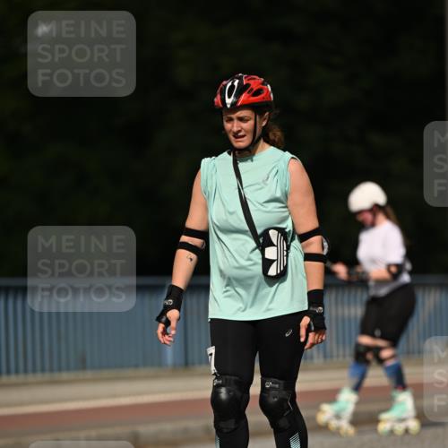 29.06.2025 - hella hamburg halbmarathon Dr. Thomas Lammeyer http://msf.ph/oto/8145654 29.06.2025 09:14:28 Kennedybrücke  meine-sportfotos.de