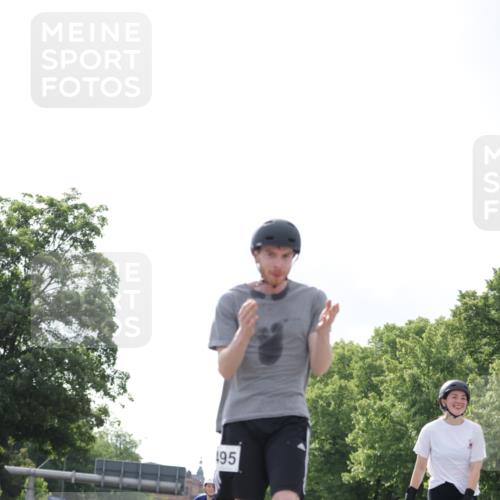 29.06.2025 - hella hamburg halbmarathon Jannik Wohlers http://msf.ph/oto/8145671 29.06.2025 09:08:36 Lombardsbrücke  meine-sportfotos.de