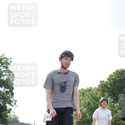 29.06.2025 - hella hamburg halbmarathon Jannik Wohlers http://msf.ph/oto/8145687 29.06.2025 09:08:36 Lombardsbrücke  meine-sportfotos.de