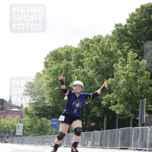 29.06.2025 - hella hamburg halbmarathon Jannik Wohlers http://msf.ph/oto/8145712 29.06.2025 09:08:38 Lombardsbrücke  meine-sportfotos.de