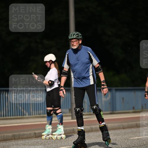 29.06.2025 - hella hamburg halbmarathon Dr. Thomas Lammeyer http://msf.ph/oto/8145739 29.06.2025 09:14:31 Kennedybrücke  meine-sportfotos.de