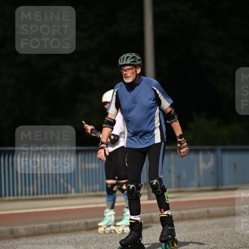 29.06.2025 - hella hamburg halbmarathon Dr. Thomas Lammeyer http://msf.ph/oto/8145745 29.06.2025 09:14:31 Kennedybrücke  meine-sportfotos.de