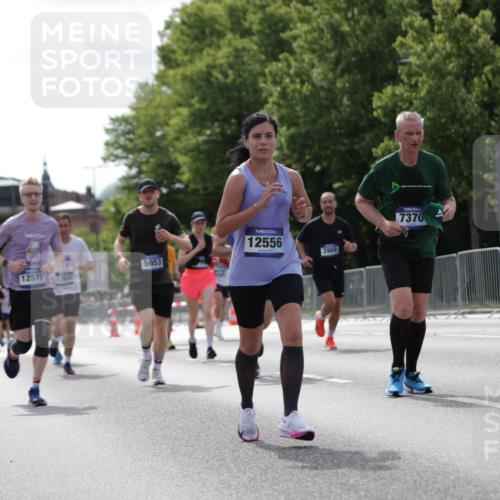 29.06.2025 - hella hamburg halbmarathon Jannik Wohlers http://msf.ph/oto/8145772 29.06.2025 10:10:34 Lombardsbrücke 1166, 1186, 1781, 2868, 4287, 5653, 7271, 7370, 8561, 9169, 9829, 12426, 12556, 12571, 12790, 12836, 13588, 13594, 14022, 14270, 15009, 15214, 16808, 17500 meine-sportfotos.de