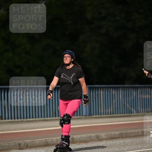 29.06.2025 - hella hamburg halbmarathon Dr. Thomas Lammeyer http://msf.ph/oto/8145781 29.06.2025 09:14:33 Kennedybrücke  meine-sportfotos.de