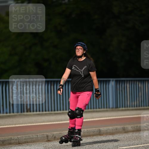 29.06.2025 - hella hamburg halbmarathon Dr. Thomas Lammeyer http://msf.ph/oto/8145786 29.06.2025 09:14:33 Kennedybrücke  meine-sportfotos.de