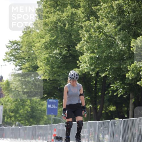 29.06.2025 - hella hamburg halbmarathon Jannik Wohlers http://msf.ph/oto/8145822 29.06.2025 09:08:52 Lombardsbrücke  meine-sportfotos.de