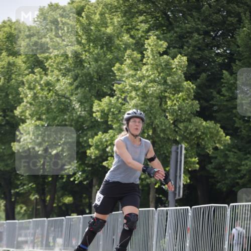 29.06.2025 - hella hamburg halbmarathon Jannik Wohlers http://msf.ph/oto/8145886 29.06.2025 09:08:53 Lombardsbrücke  meine-sportfotos.de