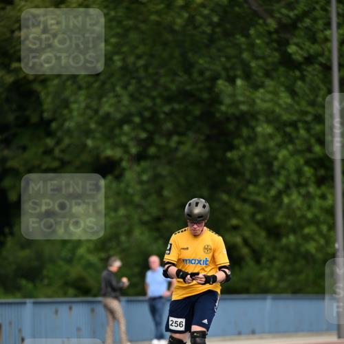 29.06.2025 - hella hamburg halbmarathon Dr. Thomas Lammeyer http://msf.ph/oto/8145894 29.06.2025 09:14:57 Kennedybrücke  meine-sportfotos.de