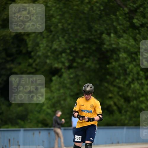 29.06.2025 - hella hamburg halbmarathon Dr. Thomas Lammeyer http://msf.ph/oto/8145899 29.06.2025 09:14:57 Kennedybrücke  meine-sportfotos.de