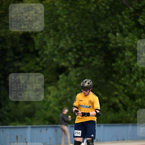 29.06.2025 - hella hamburg halbmarathon Dr. Thomas Lammeyer http://msf.ph/oto/8145905 29.06.2025 09:14:57 Kennedybrücke  meine-sportfotos.de