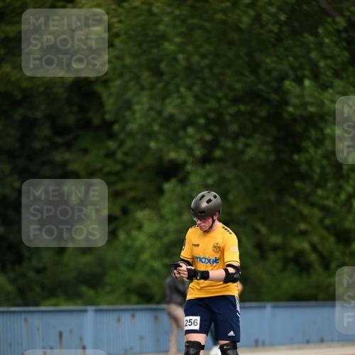29.06.2025 - hella hamburg halbmarathon Dr. Thomas Lammeyer http://msf.ph/oto/8145909 29.06.2025 09:14:57 Kennedybrücke  meine-sportfotos.de