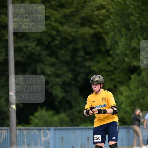 29.06.2025 - hella hamburg halbmarathon Dr. Thomas Lammeyer http://msf.ph/oto/8145932 29.06.2025 09:14:58 Kennedybrücke  meine-sportfotos.de