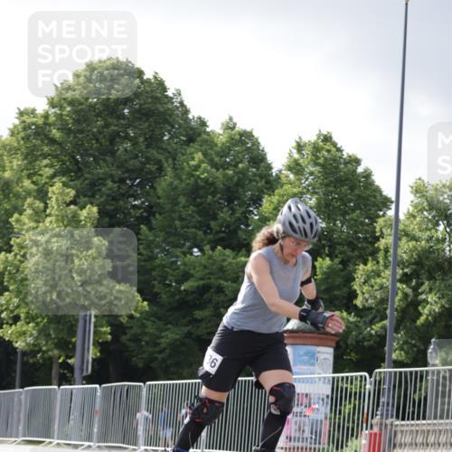 29.06.2025 - hella hamburg halbmarathon Jannik Wohlers http://msf.ph/oto/8145944 29.06.2025 09:08:54 Lombardsbrücke  meine-sportfotos.de