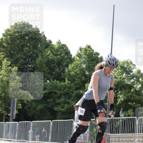 29.06.2025 - hella hamburg halbmarathon Jannik Wohlers http://msf.ph/oto/8145959 29.06.2025 09:08:55 Lombardsbrücke  meine-sportfotos.de
