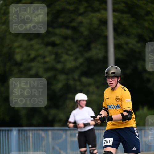 29.06.2025 - hella hamburg halbmarathon Dr. Thomas Lammeyer http://msf.ph/oto/8145990 29.06.2025 09:14:58 Kennedybrücke  meine-sportfotos.de
