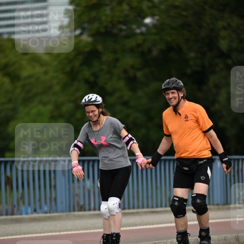 29.06.2025 - hella hamburg halbmarathon Dr. Thomas Lammeyer http://msf.ph/oto/8146117 29.06.2025 09:15:27 Kennedybrücke  meine-sportfotos.de