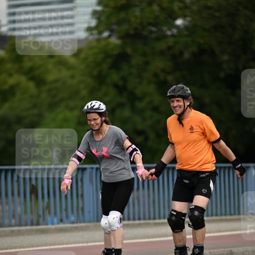 29.06.2025 - hella hamburg halbmarathon Dr. Thomas Lammeyer http://msf.ph/oto/8146120 29.06.2025 09:15:27 Kennedybrücke  meine-sportfotos.de