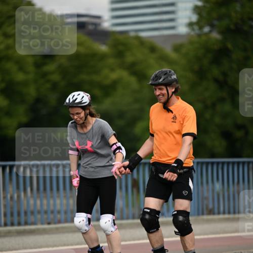 29.06.2025 - hella hamburg halbmarathon Dr. Thomas Lammeyer http://msf.ph/oto/8146136 29.06.2025 09:15:27 Kennedybrücke  meine-sportfotos.de