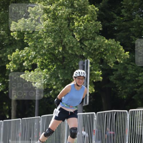 29.06.2025 - hella hamburg halbmarathon Jannik Wohlers http://msf.ph/oto/8146146 29.06.2025 09:09:01 Lombardsbrücke  meine-sportfotos.de