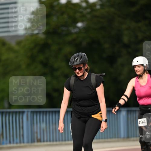 29.06.2025 - hella hamburg halbmarathon Dr. Thomas Lammeyer http://msf.ph/oto/8146197 29.06.2025 09:16:27 Kennedybrücke  meine-sportfotos.de