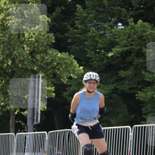 29.06.2025 - hella hamburg halbmarathon Jannik Wohlers http://msf.ph/oto/8146211 29.06.2025 09:09:01 Lombardsbrücke  meine-sportfotos.de