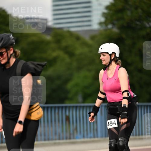 29.06.2025 - hella hamburg halbmarathon Dr. Thomas Lammeyer http://msf.ph/oto/8146217 29.06.2025 09:16:28 Kennedybrücke  meine-sportfotos.de