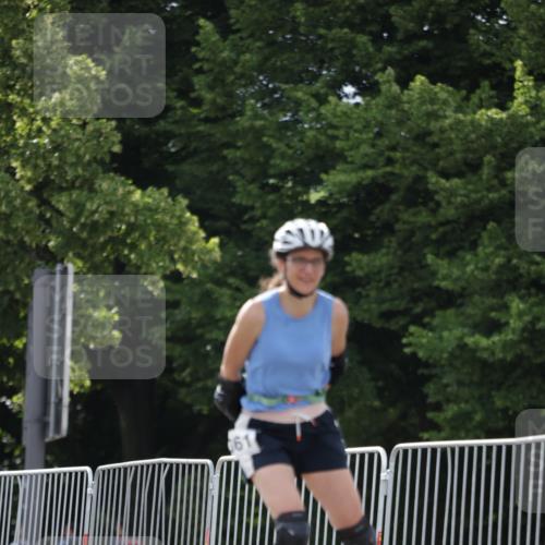 29.06.2025 - hella hamburg halbmarathon Jannik Wohlers http://msf.ph/oto/8146226 29.06.2025 09:09:02 Lombardsbrücke  meine-sportfotos.de