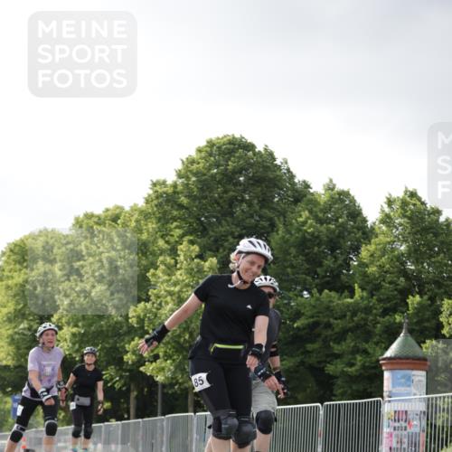 29.06.2025 - hella hamburg halbmarathon Jannik Wohlers http://msf.ph/oto/8146255 29.06.2025 09:09:04 Lombardsbrücke  meine-sportfotos.de