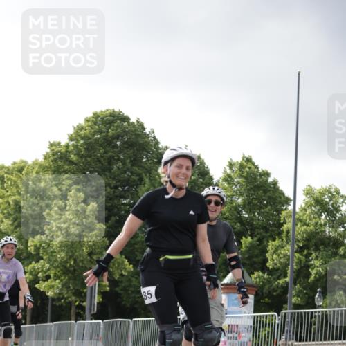 29.06.2025 - hella hamburg halbmarathon Jannik Wohlers http://msf.ph/oto/8146290 29.06.2025 09:09:04 Lombardsbrücke  meine-sportfotos.de
