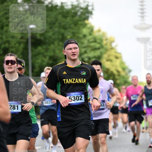 29.06.2025 - hella hamburg halbmarathon Dr. Thomas Lammeyer http://msf.ph/oto/8146333 29.06.2025 10:05:36 Kennedybrücke 1526, 1653, 1722, 1724, 2091, 2167, 2490, 2806, 2936, 2957, 3425, 3663, 3976, 4319, 4322, 4370, 5603, 5675, 6087, 6281, 0000, 6302, 6921, 7287, 7658, 7846, 8030, 8046, 8191, 8392, 8578, 8632, 8822, 8926, 10074, 10281, 10301, 10576, 10915, 11043 meine-sportfotos.de