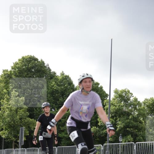 29.06.2025 - hella hamburg halbmarathon Jannik Wohlers http://msf.ph/oto/8146363 29.06.2025 09:09:06 Lombardsbrücke  meine-sportfotos.de