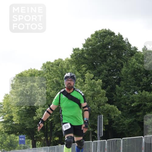 29.06.2025 - hella hamburg halbmarathon Jannik Wohlers http://msf.ph/oto/8146459 29.06.2025 09:09:10 Lombardsbrücke  meine-sportfotos.de