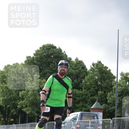 29.06.2025 - hella hamburg halbmarathon Jannik Wohlers http://msf.ph/oto/8146504 29.06.2025 09:09:10 Lombardsbrücke  meine-sportfotos.de