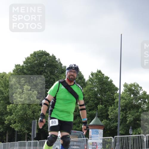 29.06.2025 - hella hamburg halbmarathon Jannik Wohlers http://msf.ph/oto/8146515 29.06.2025 09:09:10 Lombardsbrücke  meine-sportfotos.de