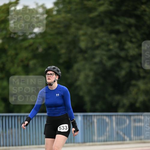 29.06.2025 - hella hamburg halbmarathon Dr. Thomas Lammeyer http://msf.ph/oto/8146585 29.06.2025 09:18:43 Kennedybrücke  meine-sportfotos.de