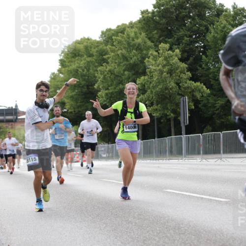 29.06.2025 - hella hamburg halbmarathon Jannik Wohlers http://msf.ph/oto/8146687 29.06.2025 10:11:10 Lombardsbrücke 1531, 1866, 4227, 8115, 8807, 8810, 10372, 10428, 11321, 11755, 13203, 13939, 14008, 15797, 15945, 17080, 17866, 18278, 18382, 19172 meine-sportfotos.de