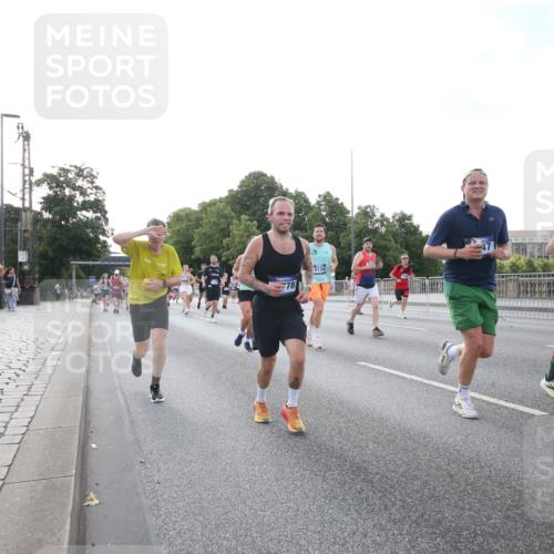 29.06.2025 - hella hamburg halbmarathon Jannik Wohlers http://msf.ph/oto/8146746 29.06.2025 09:59:26 Lombardsbrücke 1834, 1914, 1955, 2348, 2364, 2432, 2676, 2910, 3279, 3668, 3836, 4426, 4772, 4837, 5015, 5134, 5277, 6174, 6201, 6202, 6587, 6602, 7547, 8223, 8285, 8330, 8402, 8573, 8730, 9611, 9984, 10031, 10093, 10337, 11366, 11568, 11753, 11797, 11799, 11844, 12479, 13503, 13523, 13589, 13808, 13988, 14605, 14778, 14785, 14818, 15110, 15179, 15263, 15344, 15349, 15954, 16095, 16609, 17160, 17468, 17525, 18413 meine-sportfotos.de