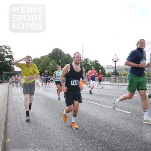 29.06.2025 - hella hamburg halbmarathon Jannik Wohlers http://msf.ph/oto/8146757 29.06.2025 09:59:26 Lombardsbrücke 1834, 1914, 1955, 2348, 2364, 2432, 2676, 2910, 3279, 3668, 3836, 4426, 4772, 4837, 5015, 5134, 5277, 6174, 6201, 6202, 6587, 6602, 7547, 8223, 8285, 8330, 8402, 8573, 8730, 9611, 9984, 10031, 10093, 10337, 11366, 11568, 11753, 11797, 11799, 11844, 12479, 13503, 13523, 13589, 13808, 13988, 14605, 14778, 14785, 14818, 15110, 15179, 15263, 15344, 15349, 15954, 16095, 16609, 17160, 17468, 17525, 18413 meine-sportfotos.de