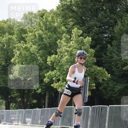 29.06.2025 - hella hamburg halbmarathon Jannik Wohlers http://msf.ph/oto/8146783 29.06.2025 09:09:19 Lombardsbrücke  meine-sportfotos.de